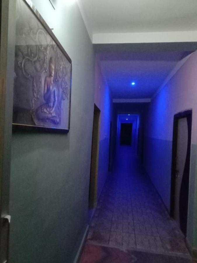 דאוגהאר Milan Palace By Unik Group מראה חיצוני תמונה